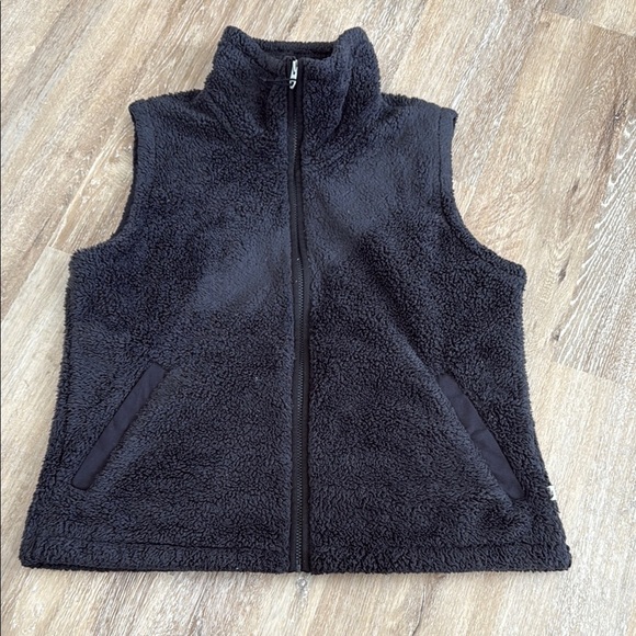 The North Face Size L Black Fleece Vest with High Collar - Picture 1 of 9